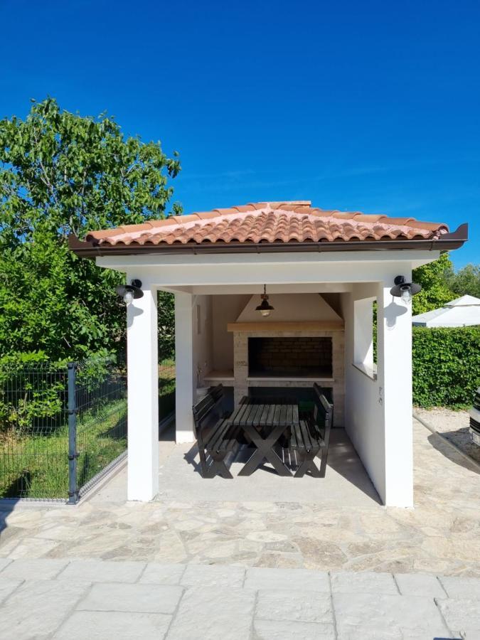 Sukošan Villa Lukas מראה חיצוני תמונה
