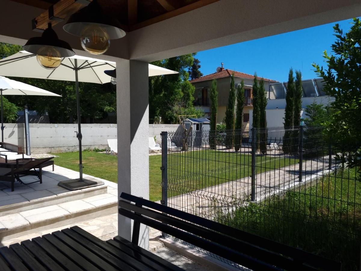 Sukošan Villa Lukas מראה חיצוני תמונה