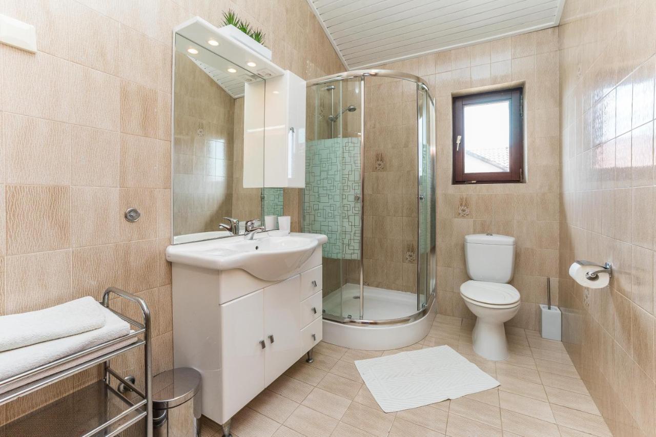 Sukošan Villa Lukas מראה חיצוני תמונה